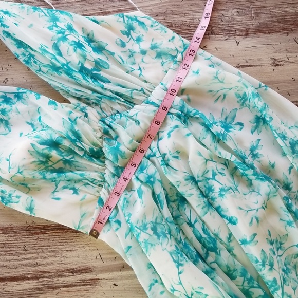 🌼NWT🌼 Jill Stuart Halter Dress size 2 - Picture 5 of 8